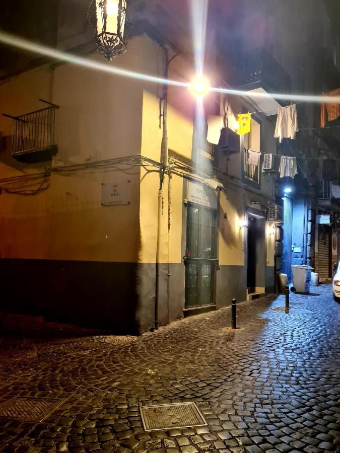 Amore Napoletano Napoli Eksteriør billede